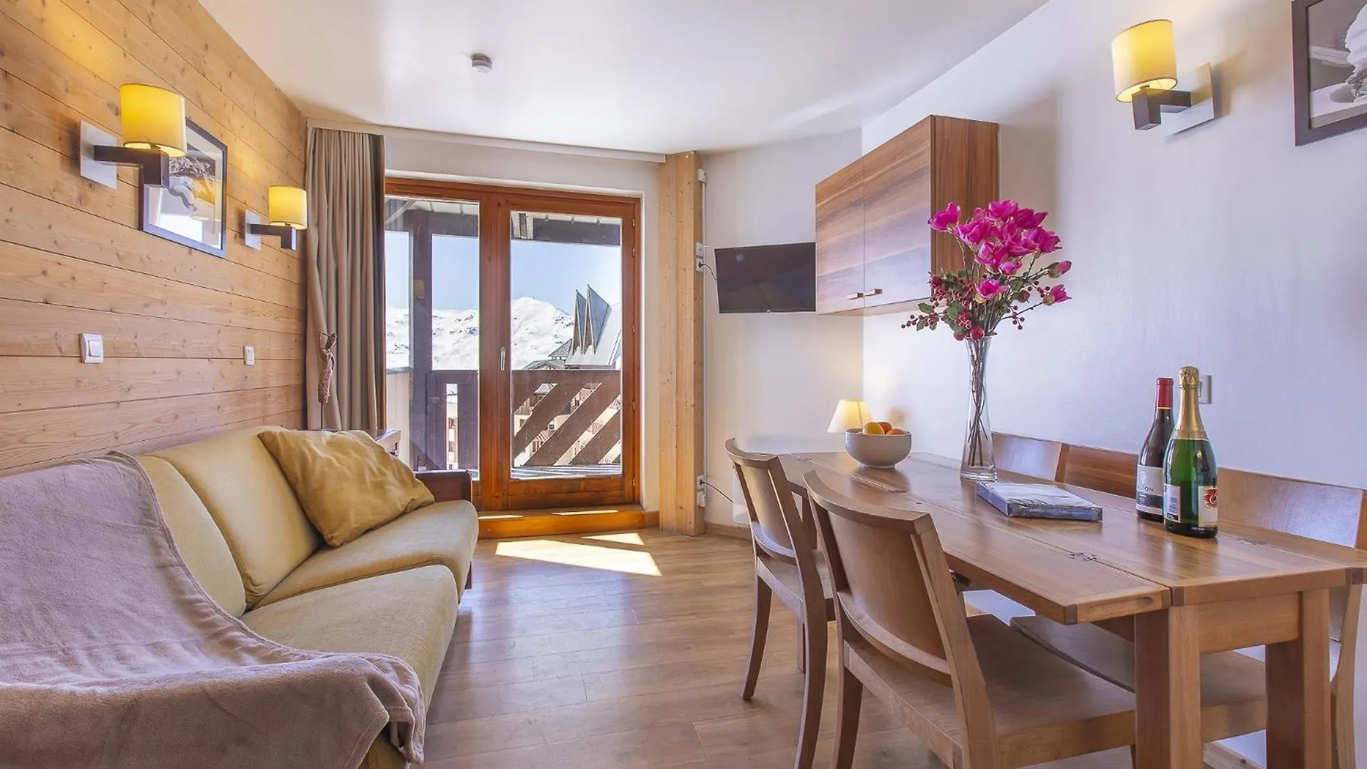 Residence Les Temples Du Soleil - Val Thorens Aparthotel